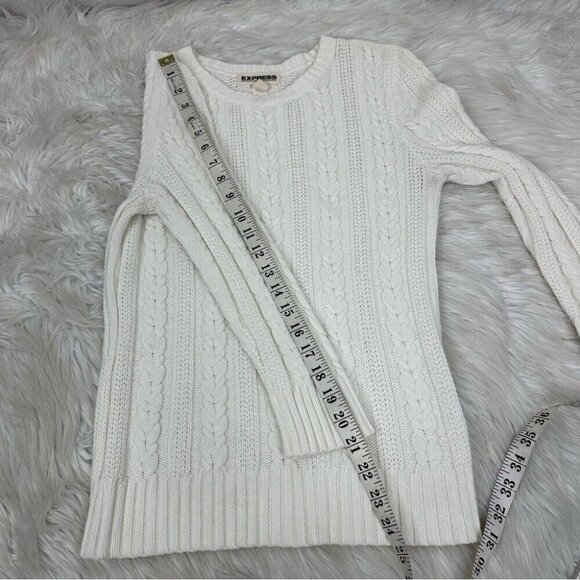 Express Women’s Off-White Y2K Cable Knit 3/4 Sleeve Crew Neck Sweater M/C32 - Picture 8 of 9